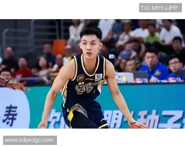 CBA精彩对决吉林队与同曦队巅峰对决集锦回顾